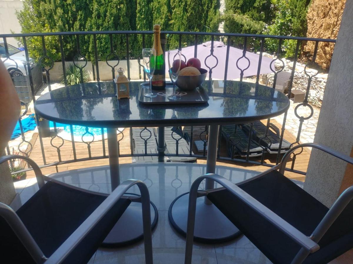 Апартаменты Lana Apartman Медулин Экстерьер фото
